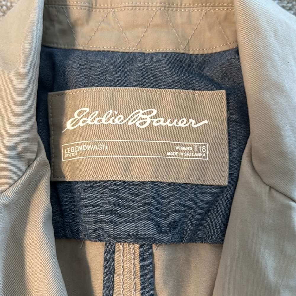 🍍Eddie Bauer Field Jacket Womens 18T Beige Long Sleeve Button Down Cotton Blend - Picture 3 of 3